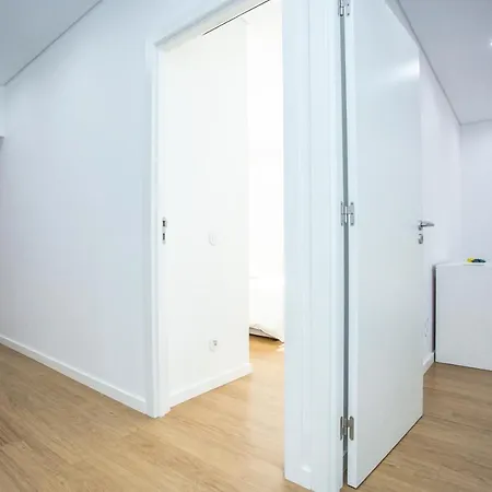 Luxury Picadeiro Iii By Rent4all Apartment