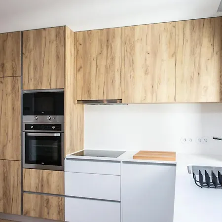 Luxury Picadeiro Iii By Rent4all Apartment *