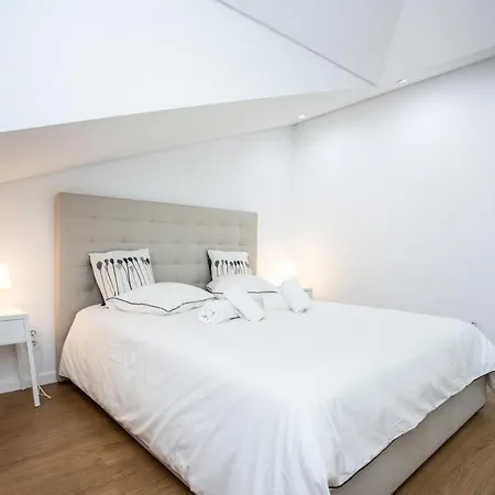 Luxury Picadeiro Iii By Rent4all Apartment