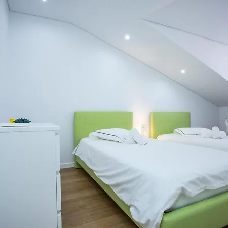 Apartment Luxury Picadeiro Iii By Rent4all Figueira da Foz
